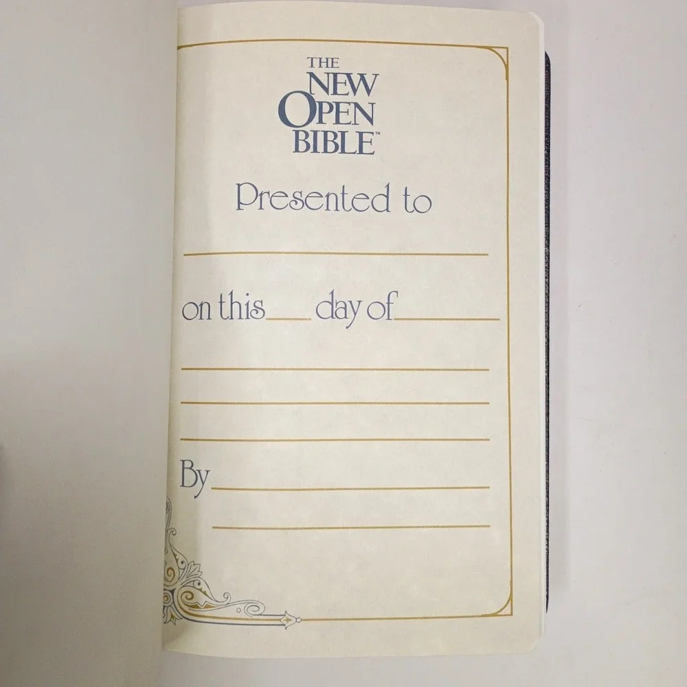 Thomas Nelson 1990 New Open Bible NASB Study Edition Black Bonded Leather 1976